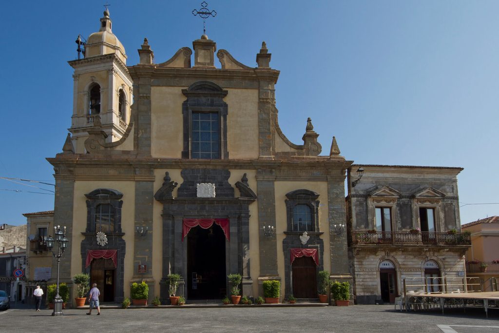 chiesa madre linguaglossa