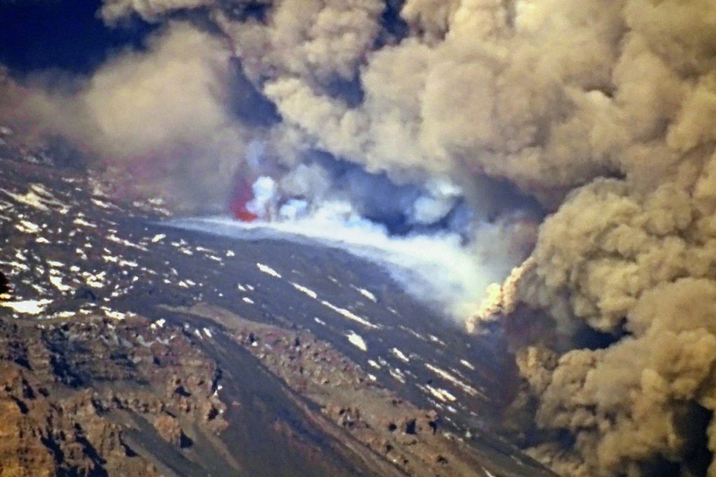 etna eruzione dicembre 2018 fessura ingv
